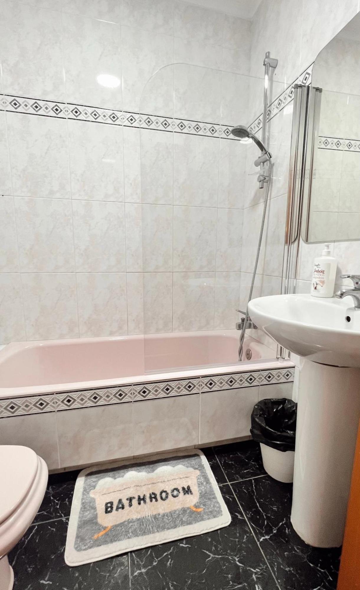 Ferrymill House - Apartamento Turistico Castro Urdiales Dış mekan fotoğraf